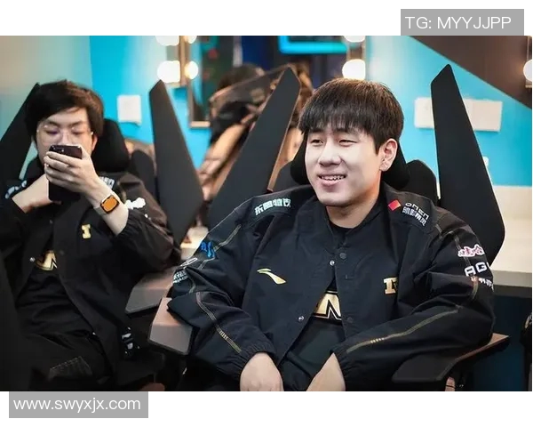 RNG电竞战队荣耀之路揭秘总决赛夺冠背后的奋斗与坚持